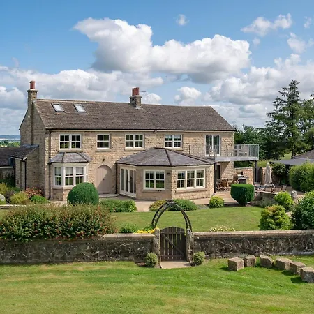 Harelands Holiday home Aldbrough St John