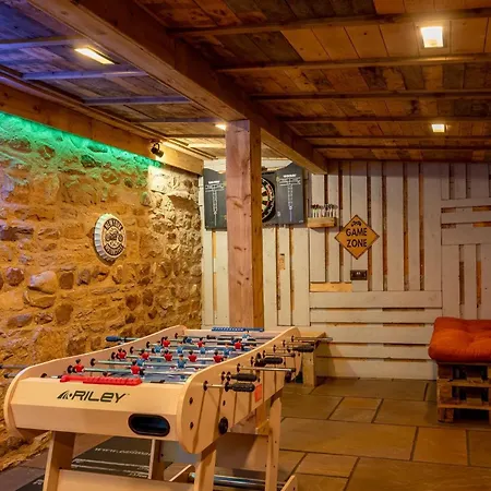 Harelands Aldbrough St John