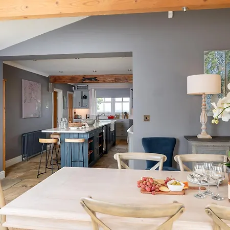 Harelands Aldbrough St John