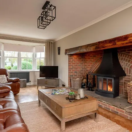Holiday home Harelands *
