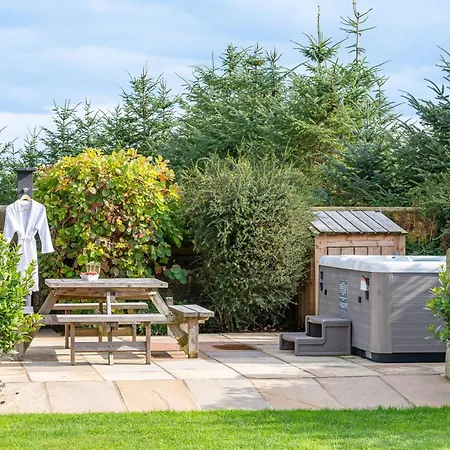 Holiday home Harelands Aldbrough St John